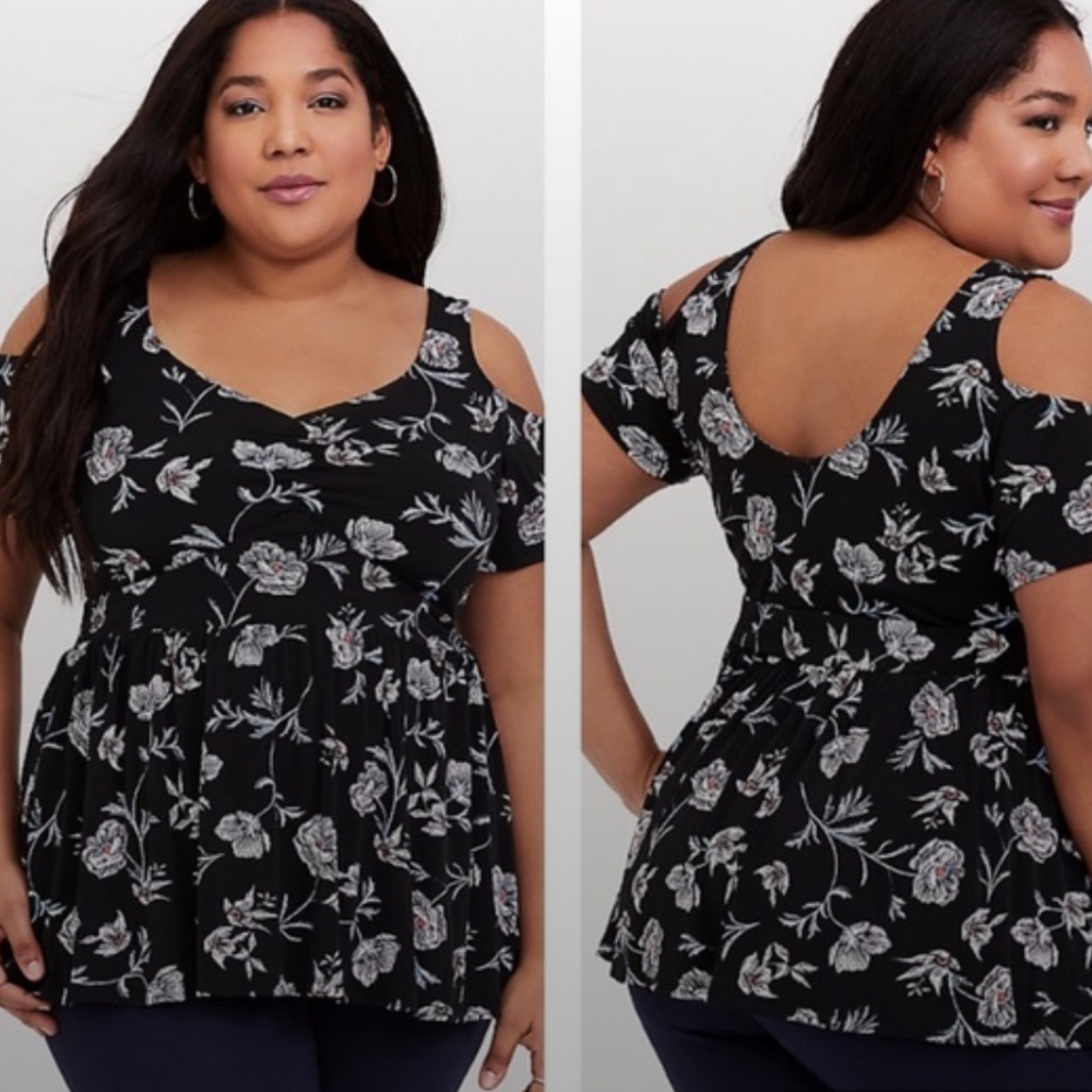 Torrid floral cold shoulder top size 1
